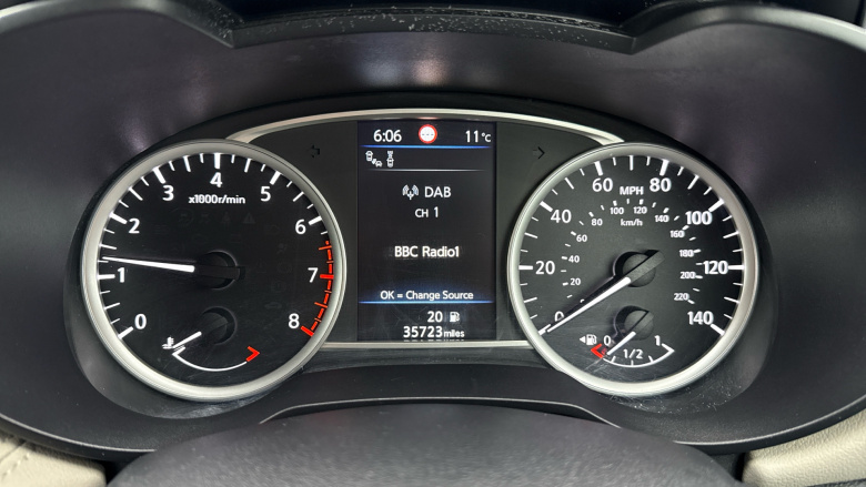 Nissan Micra 1.0 IG-T 92 Tekna 5dr Petrol Hatchback